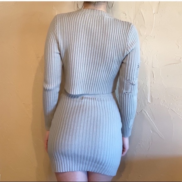 MESHKI Co-Ord Sweater/Mini Skirt Set - Picture 4 of 5